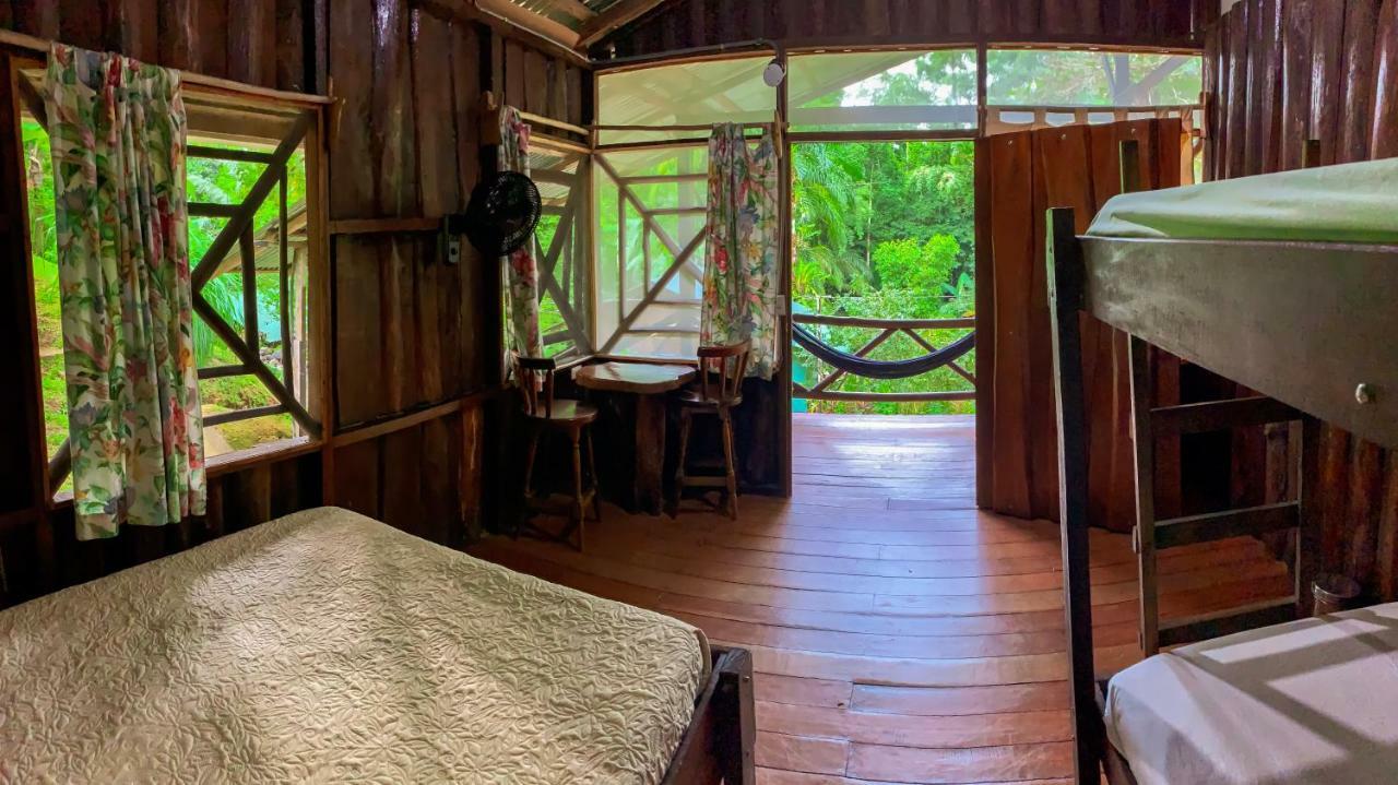 Sukia Hostel Drakes Bay Екстериор снимка